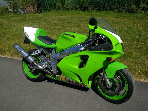 1997 Kawasaki ZX7r | STP Racing Products