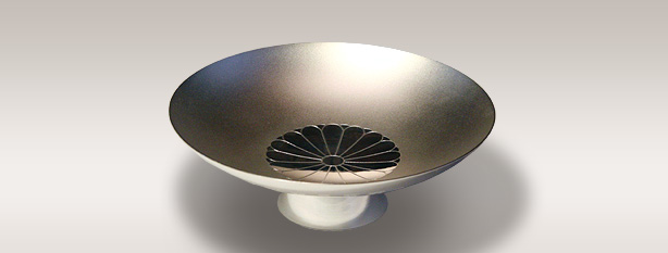 金盃（金杯）・銀盃（銀杯） | 商品紹介 | 鈴木徽章工芸株式会社