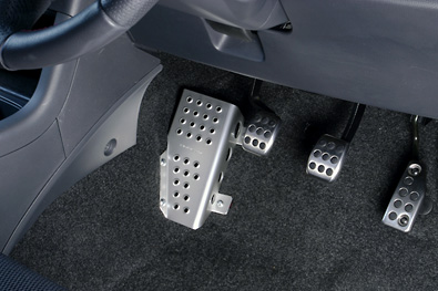 スイフト/スイフトスポーツ用 フットレスト - スズキスポーツ