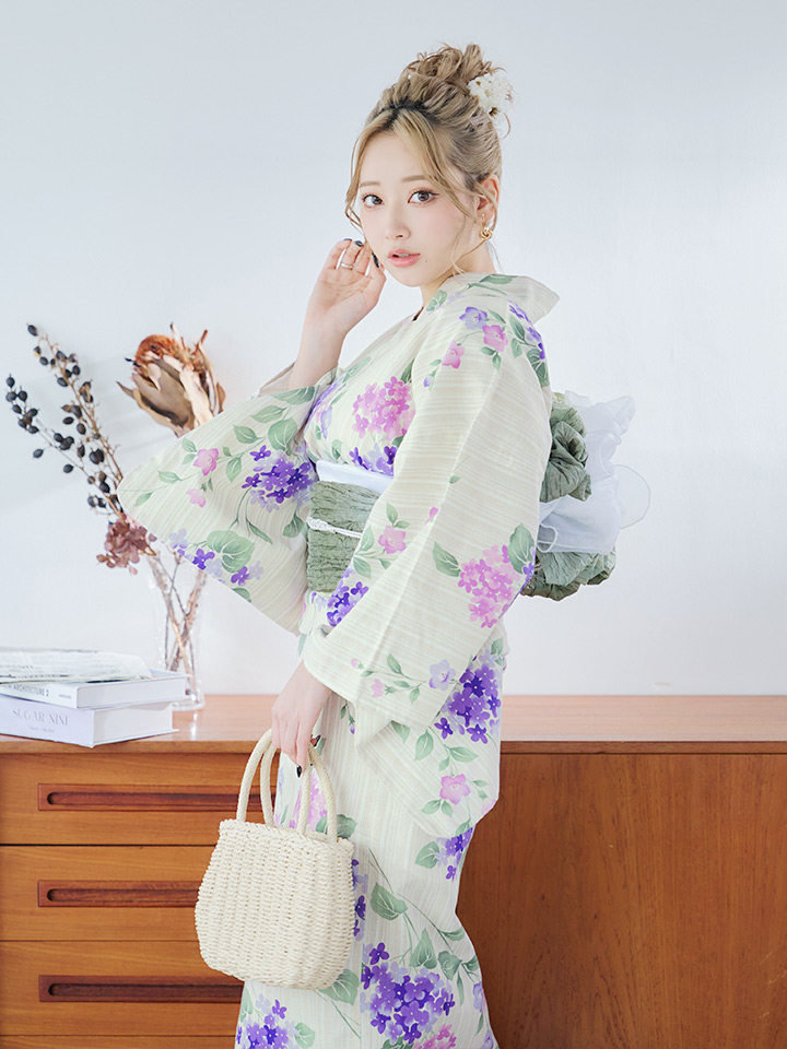 即日発送】クリームストライプ地x紫陽花浴衣【浴衣3点セット 浴衣/帯