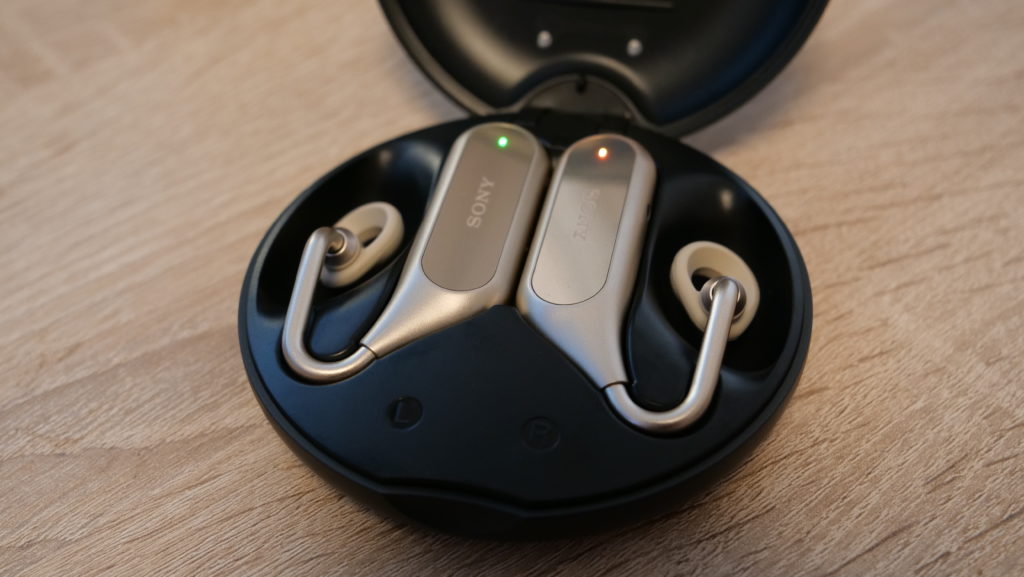 Xperia Ear Duo XEA20 開封＆初期設定レビュー!耳に負担が小さく