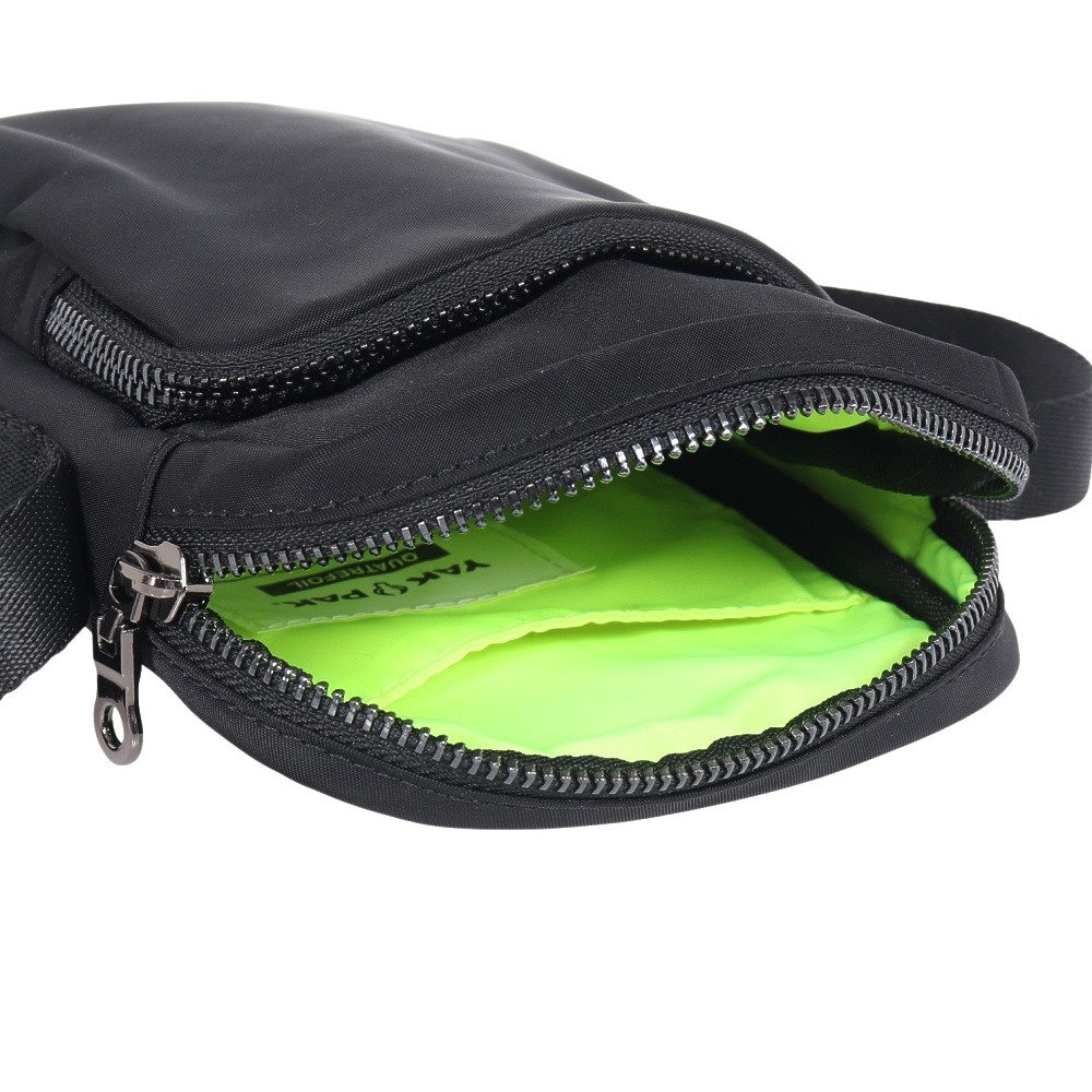 ヤックパック（YAK PAK）（メンズ、レディース）バッグ スモール