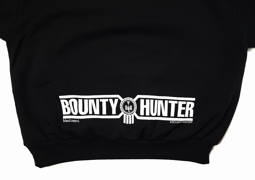 SURPRISE(サプライズ) / BOUNTY HUNTER × blackmeans Crew Neck