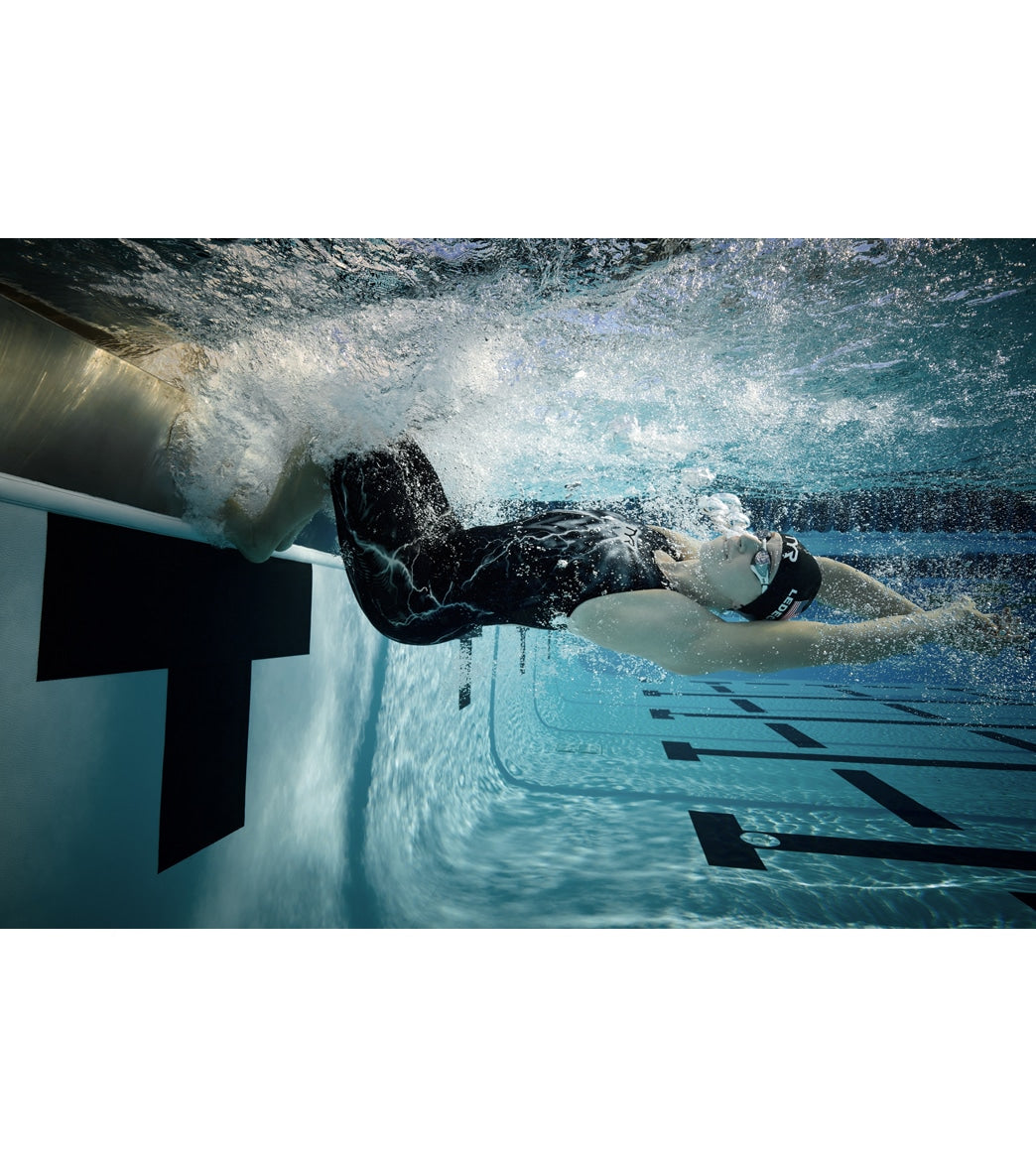 TYR Women's Venzo Phantom Oblivion Closed Back Kneeskin Tech Suit