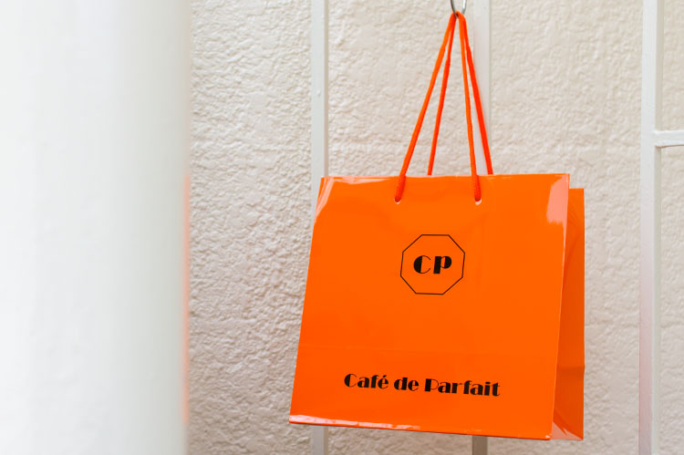 第111回「カフェドパルフェ」様 オリジナル紙袋【Pick Up 製作事例