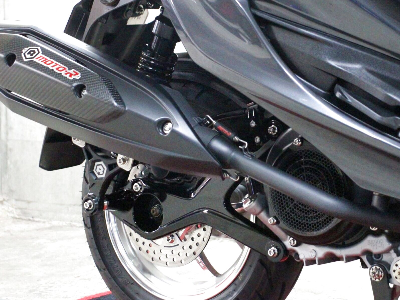 シグナスX・BW'S125のカスタムパーツショップ [ Partyup / パーティー