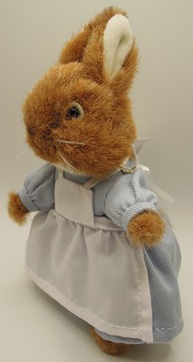 ピーターラビット™ ぬいぐるみ16cm ミセスラビット ☆数量限定