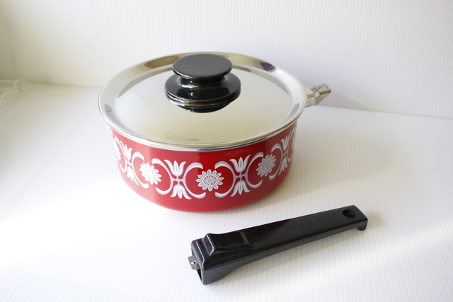 PetaPeta北欧雑貨ショップ＞＞西ドイツ＞＞ASTA社＞＞ホーロー片手鍋