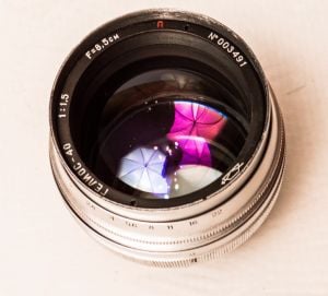 Helios 40 / Helios 40-2 85mm F1.5 Lens Reviews - Russian and