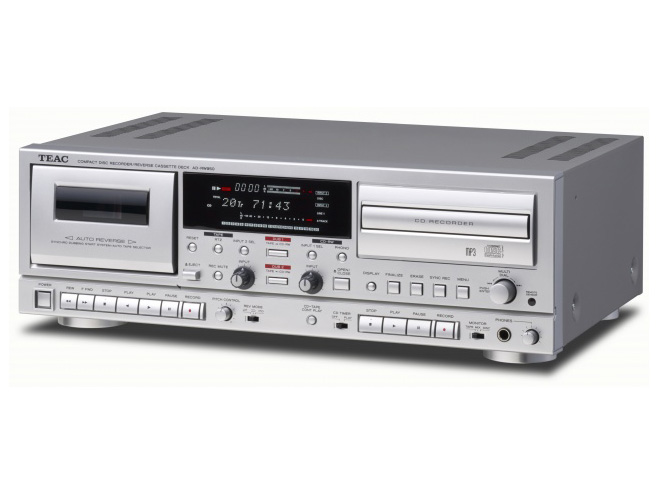 ティアック、CD/カセットデッキ「AD-RW950」とCD/MDデッキ「MD-70CD