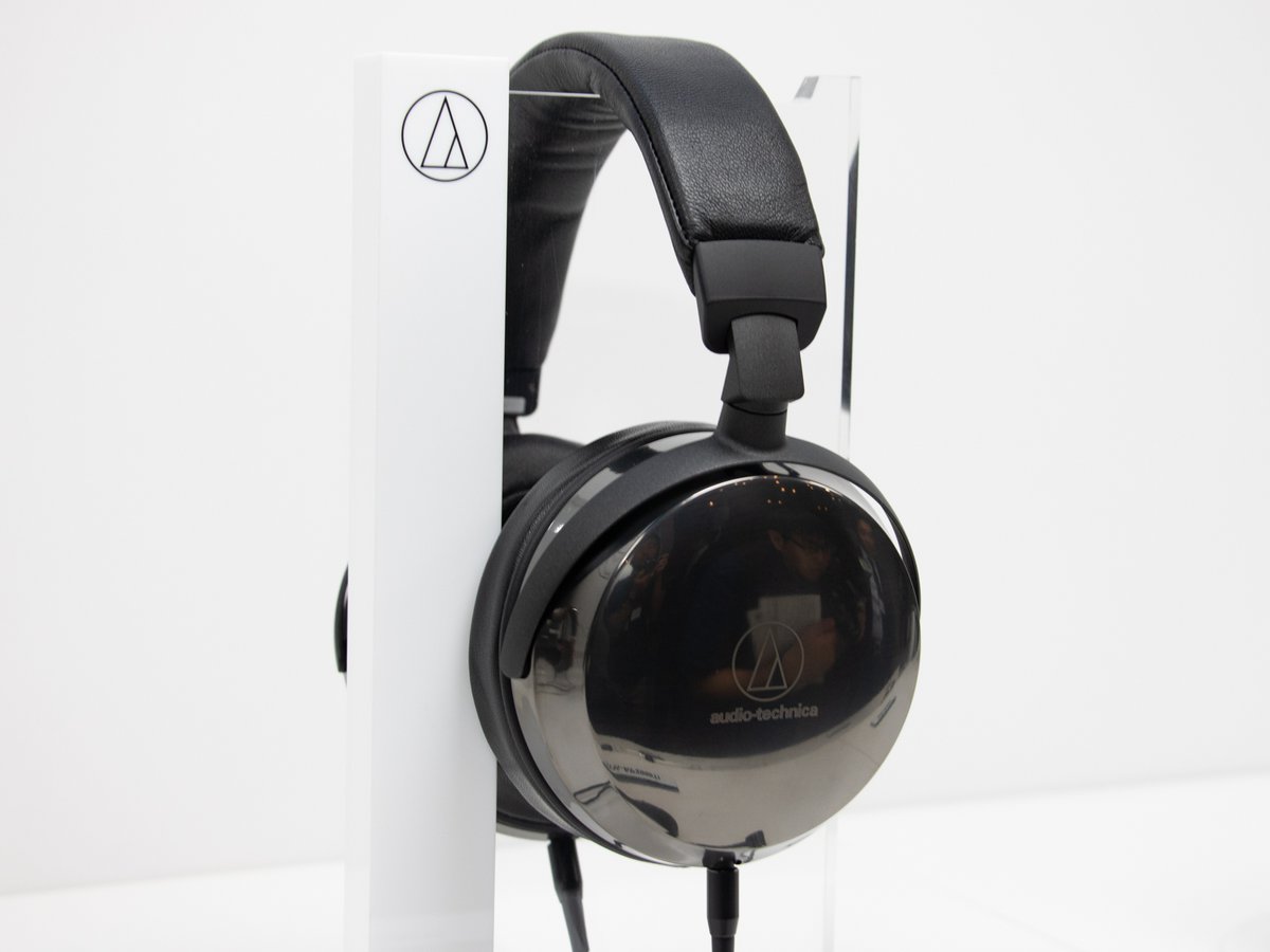 オーディオテクニカ、チタン製ハウジング採用のポータブルヘッドホン