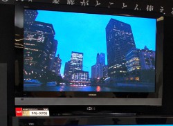 日立、2番組同時録画対応で超解像も搭載のプラズマ/液晶“Wooo”XP05