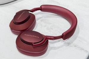 Bowers&Wilkins、ワイヤレスヘッドホン「Px8」「Px7 S2e」に新色を