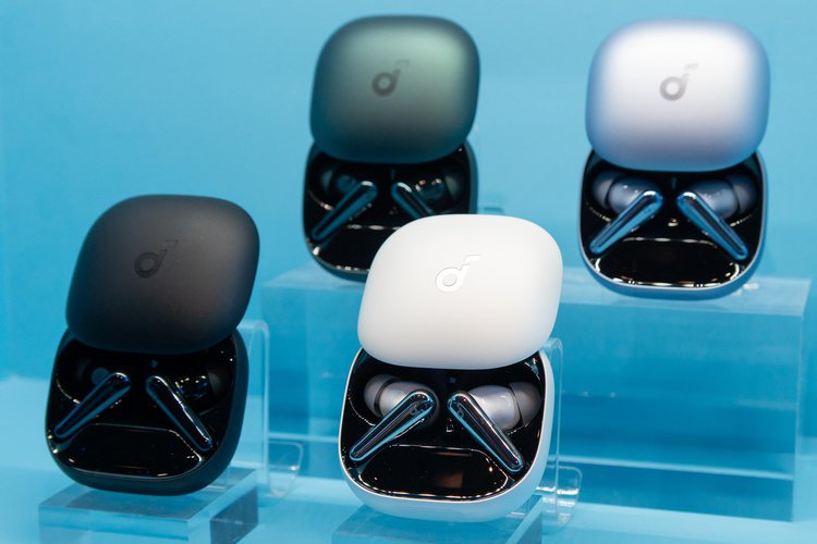 Anker、音質とノイキャン性能を徹底追及した完全ワイヤレス最上位