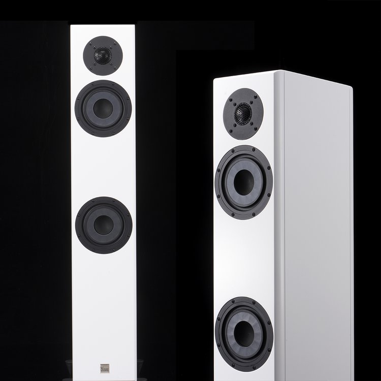 ウィーンアコースティクス初のアクティブスピーカー「Mozart Infinity