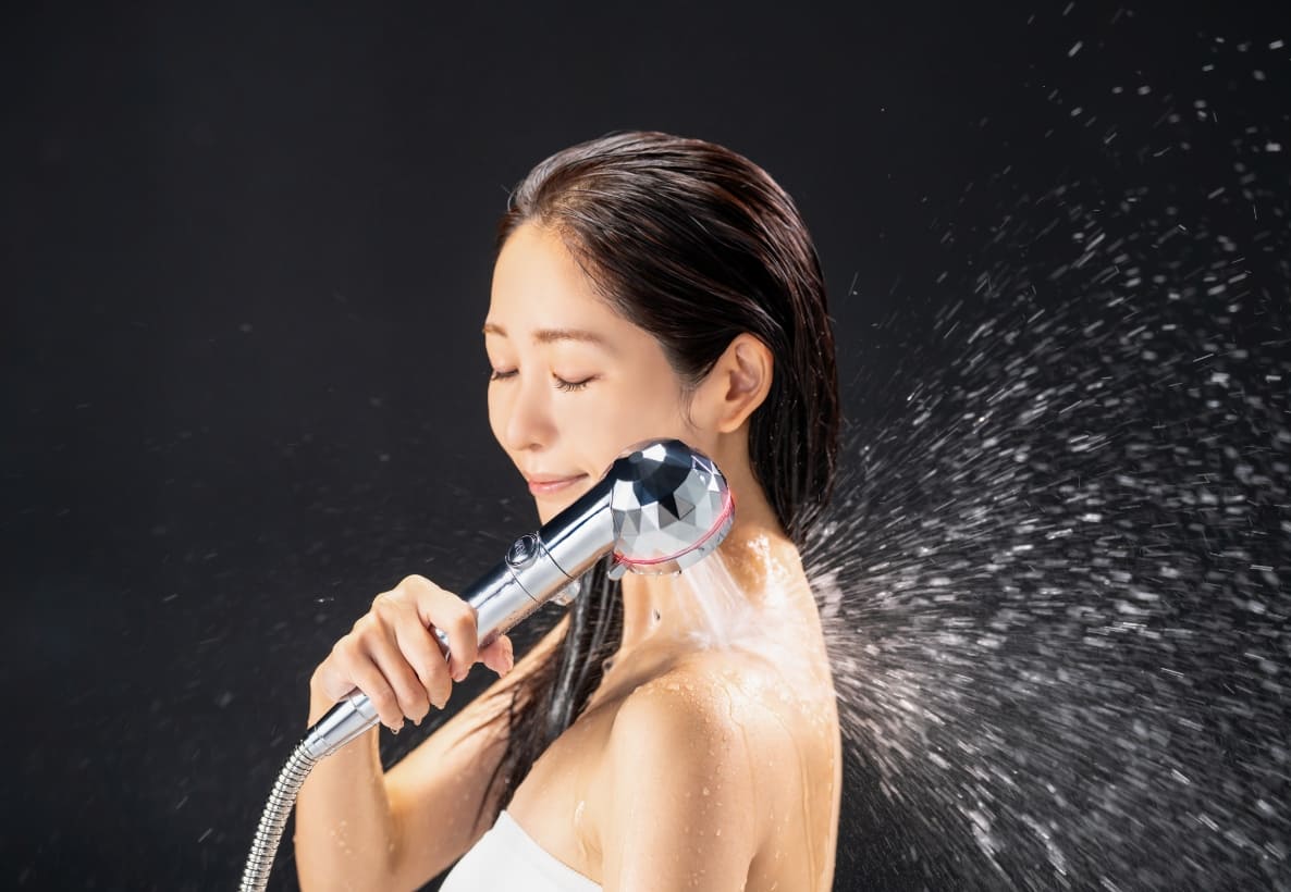 シャワーヘッド｜ファイテン 健光浴シャワーヘッド｜製品情報