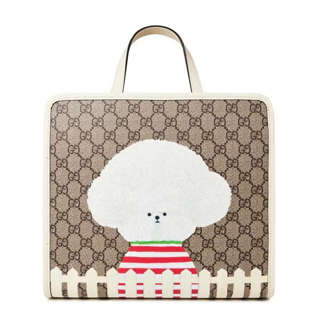 GUCCI』キム・スンヨン ドッグ プリント GG トートバッグ – PICCOLONE