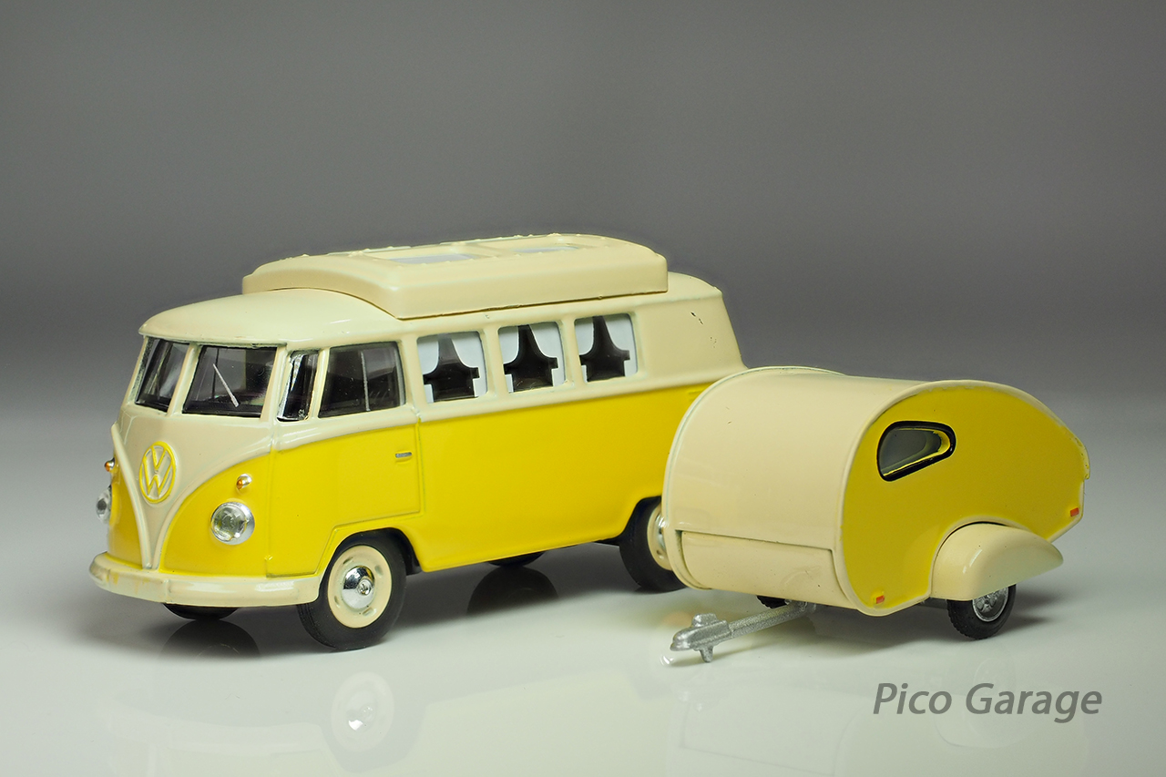 Schuco】 Edition 1:64 フォルクスワーゲン Type2 T1 Camper トレーラー付