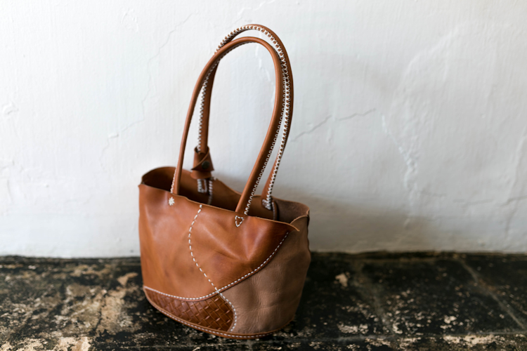 パッチワーク本革レザーカゴトートバッグ