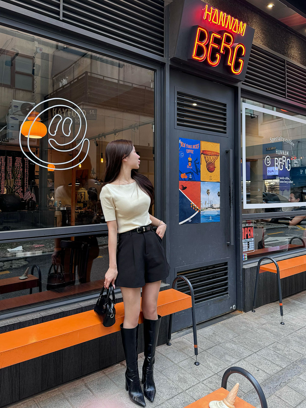 クン ラパンストレートロングブーツ カラー:ブラック、ライトロゼベージュ