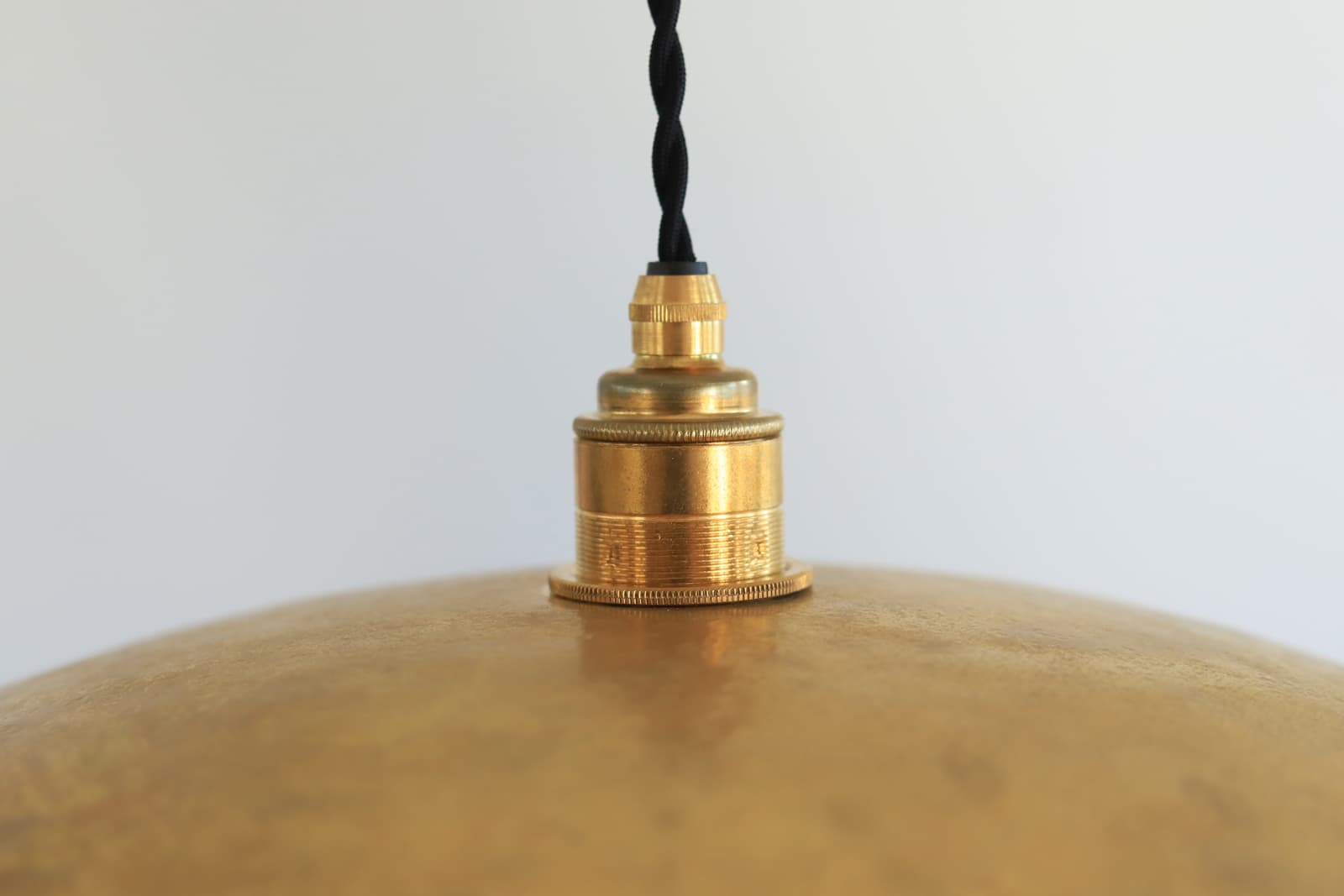 鎚目模様のシェードランプ E26 お皿型 真鍮素地 | LT-PD010-07-G148