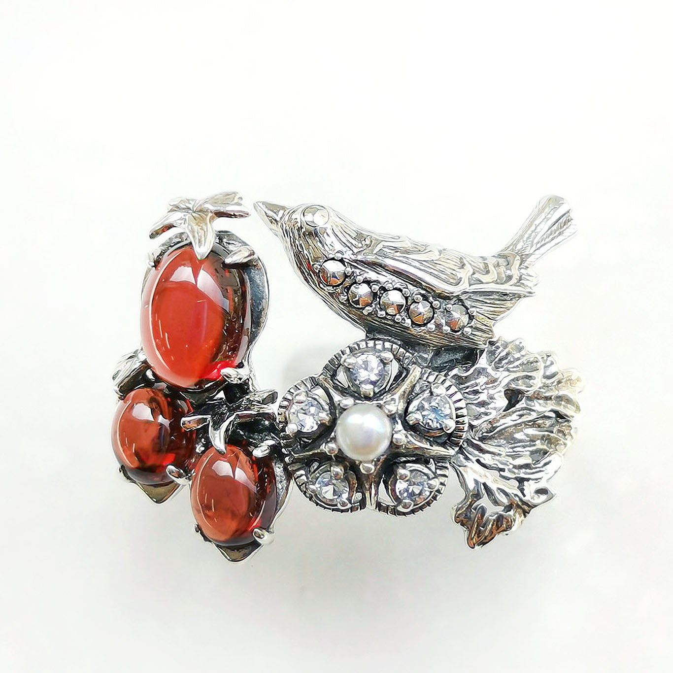 てんてんシルバーブローチ 白い石付き てんてんシルバーブローチ 白い