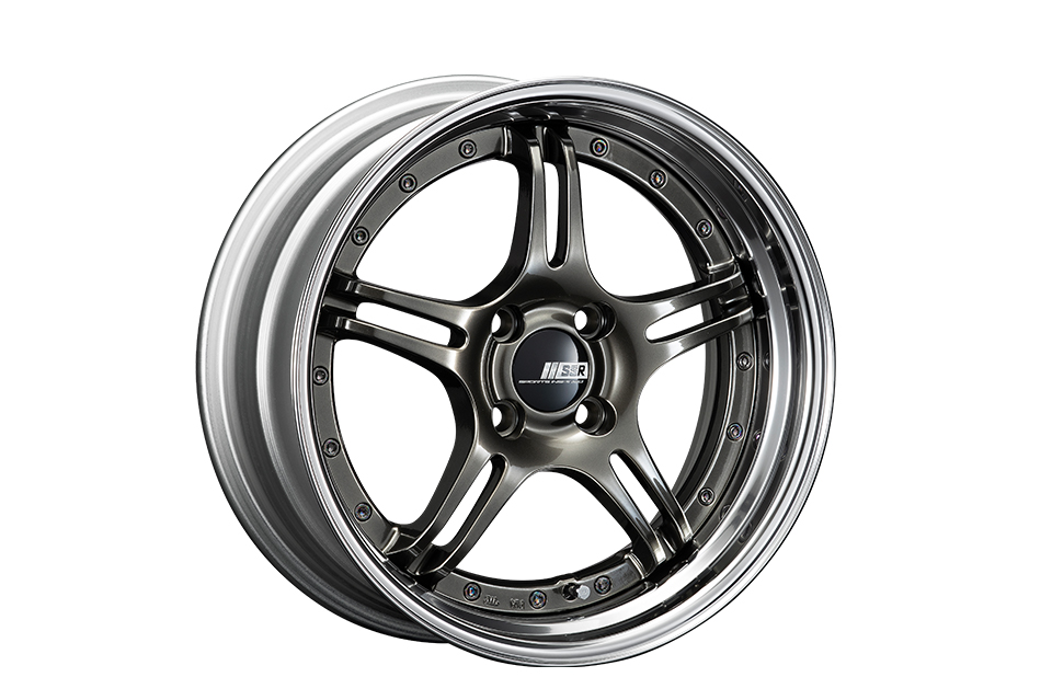 ホイールのトータルメーカー SSR｜純正にはできないホイールをカタチに