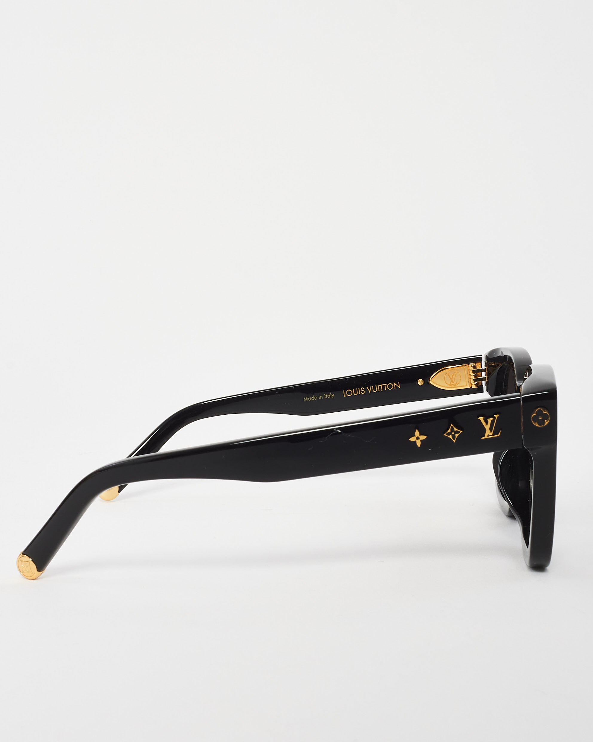 Explore a Louis Vuitton Black Acetate My Monogram Square Sunglases