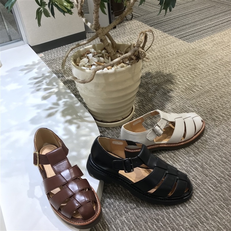 春から履きたい「グルカサンダル」 | 株式会社リーガル