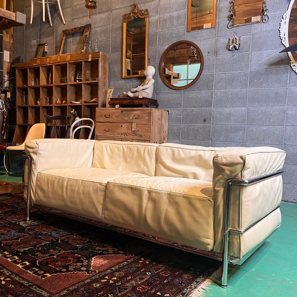 カッシーナ / Cassina ルコルビュジエ / Le Corbusier LC3 2人掛け