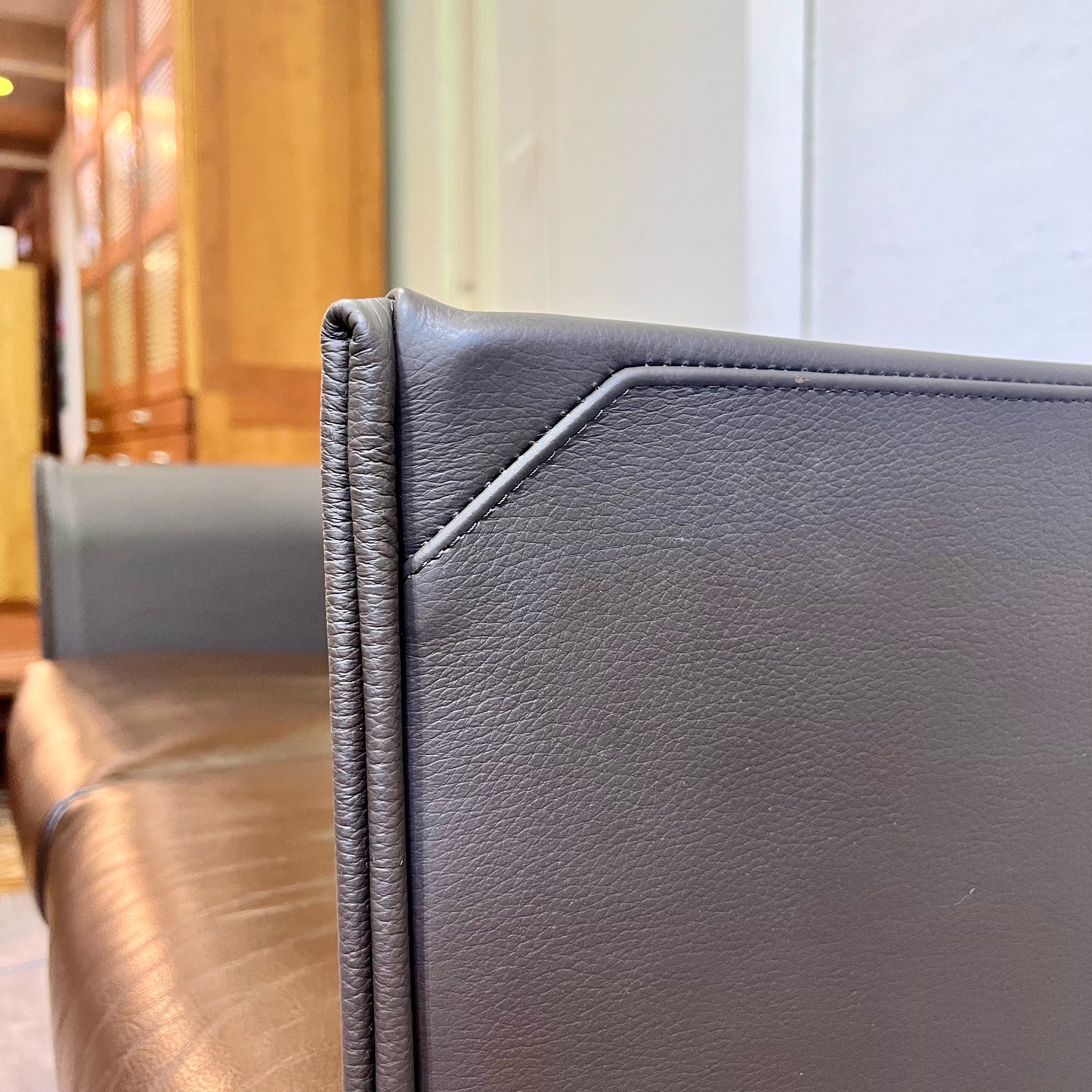 カッシーナ / Cassina 402 ウィスキーソファ 2P マリオ・ベリーニ