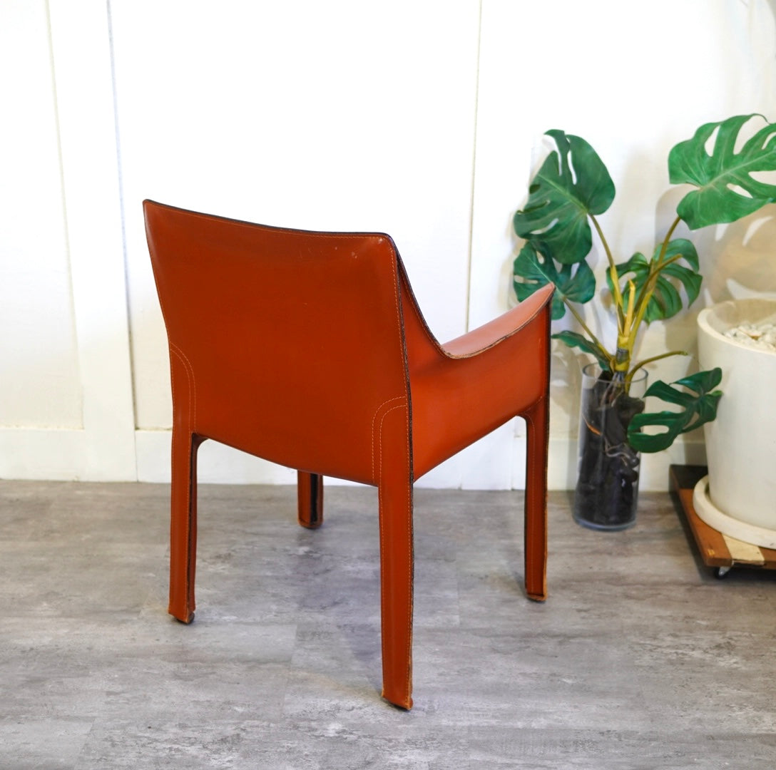 カッシーナ Cassina キャブ CAB アームチェア 413 赤茶 マリオ