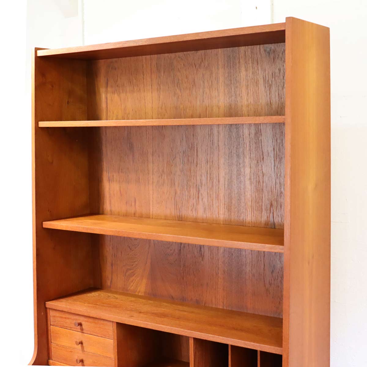 デンマーク製ブックシェルフ チーク材 デスク 北欧 ヴィンテージ