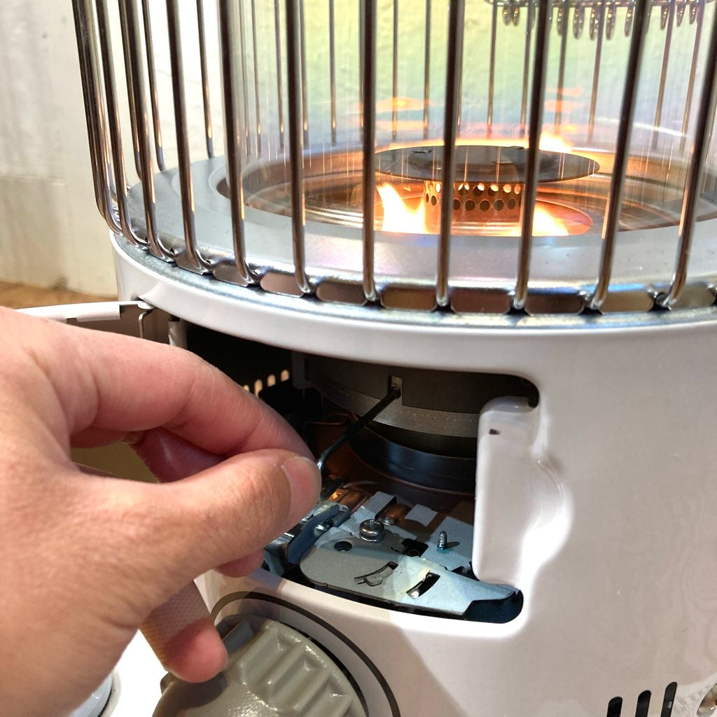 トヨトミ レインボー 石油ストーブ RB-250 自然通気形開放式 123112