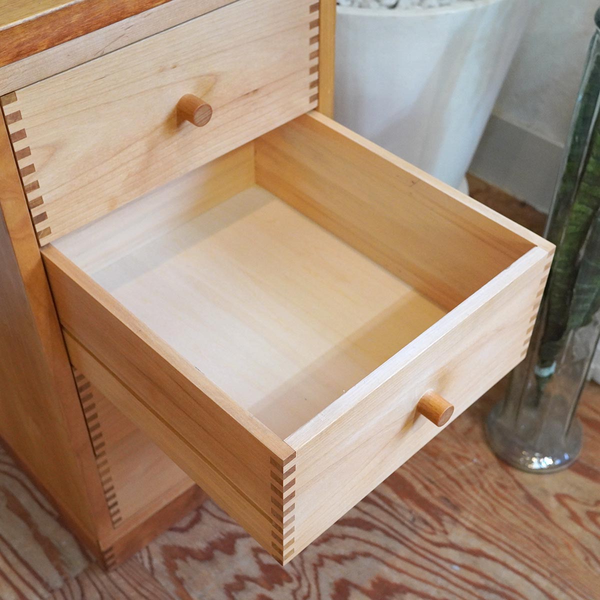 イクスス / ikususu 両袖机 デスク 中古 アルダー材 無垢材 奥行き浅い