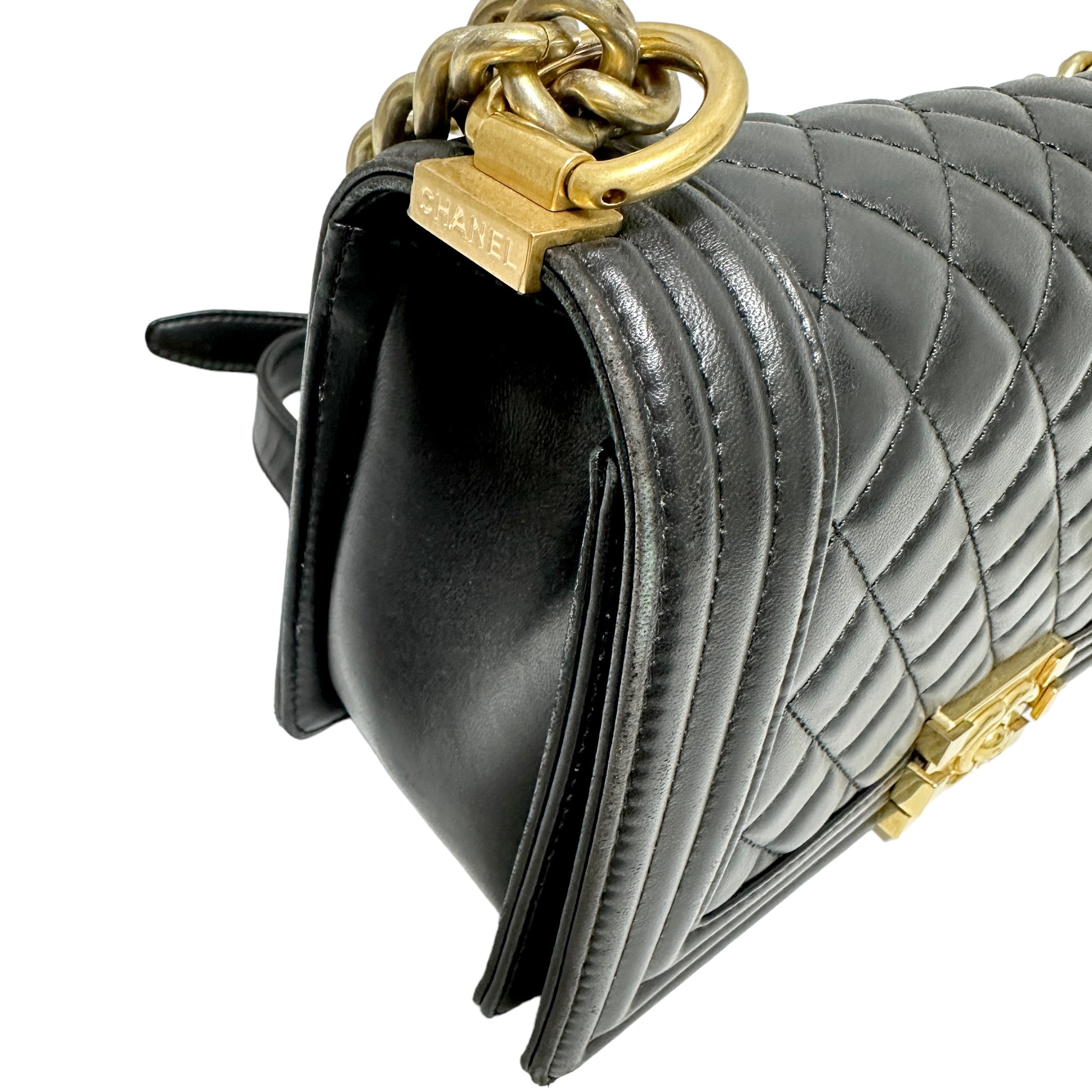 CHANEL シャネル ボーイシャネル 25 チェーンショルダー