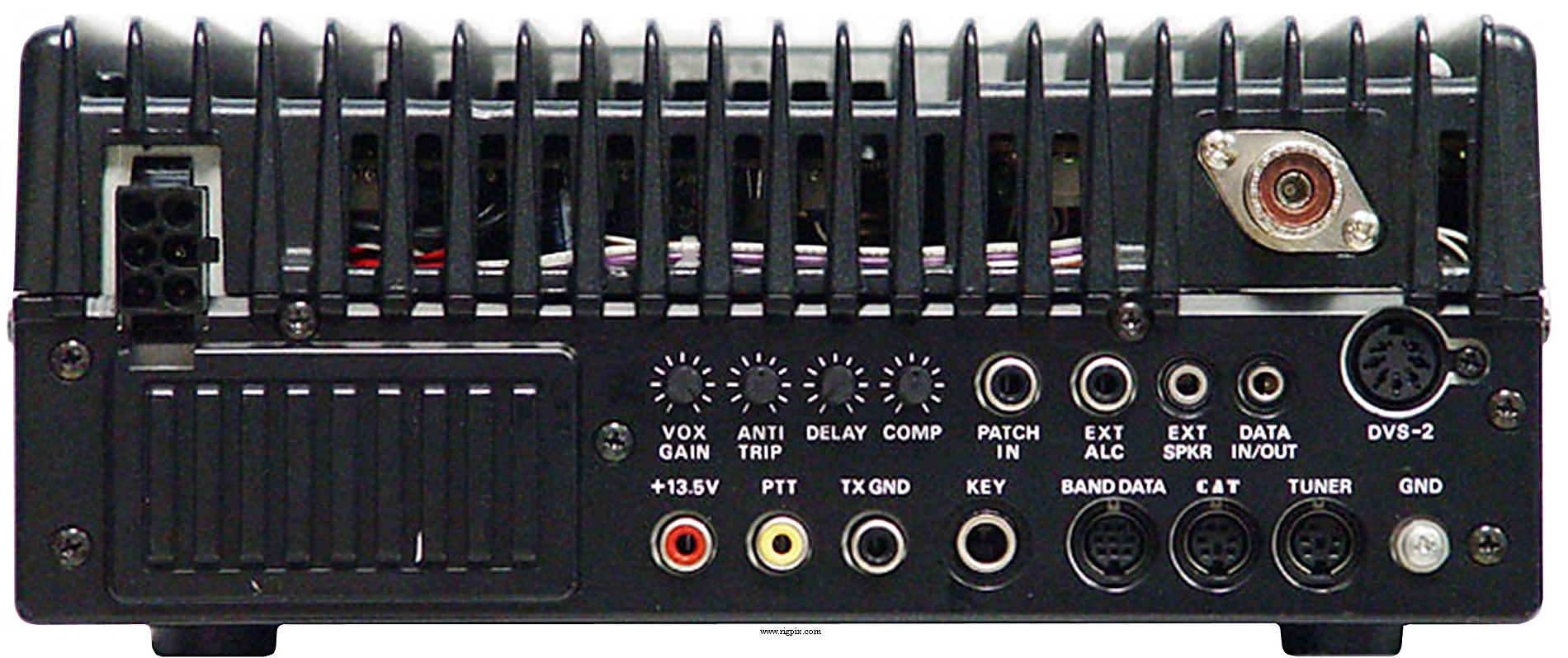 RigPix Database - Yaesu - FT-900