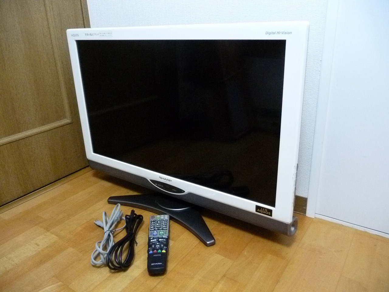 液晶テレビ SHARP LED AQUOS LC-32SC1 シャープ アクオス 32インチ