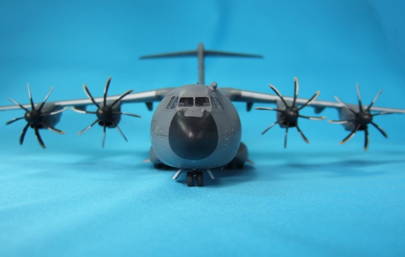 エアバスA400Mアトラス フランス空軍c/n0008 「F-RBAB」 (レベル 1/144