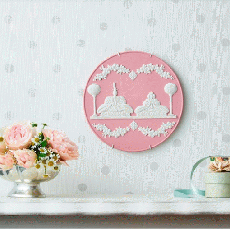 ジャスパー 雛ドール プレート|WEDGWOOD公式オンラインストア