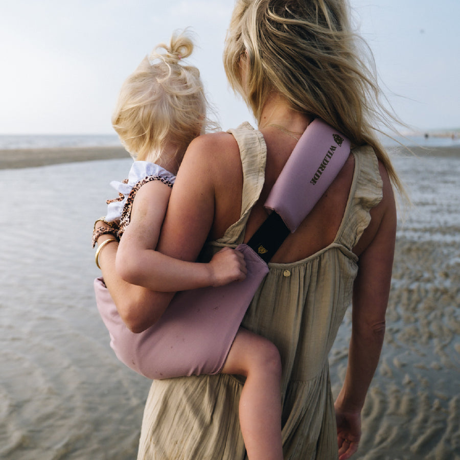 9ヶ月から使えるセカンド抱っこ紐｜WILDRIDE アクティブキャリー