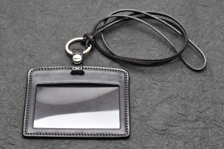 新作IDホルダー、キークロシェットについてのお話 | WILDSWANS