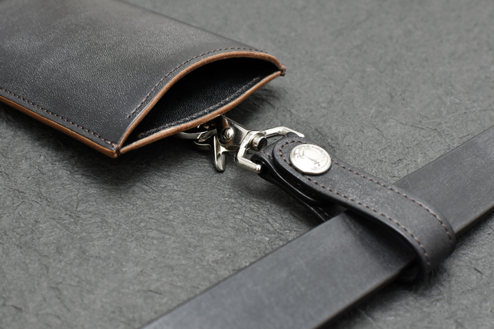 スマートフォンケース・PLYMOUTH（プリマス）についてのお話