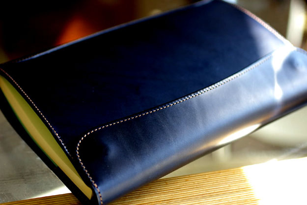 0036】ノートカバー・OWL-A5（オウルA5）について 1 | WILDSWANS