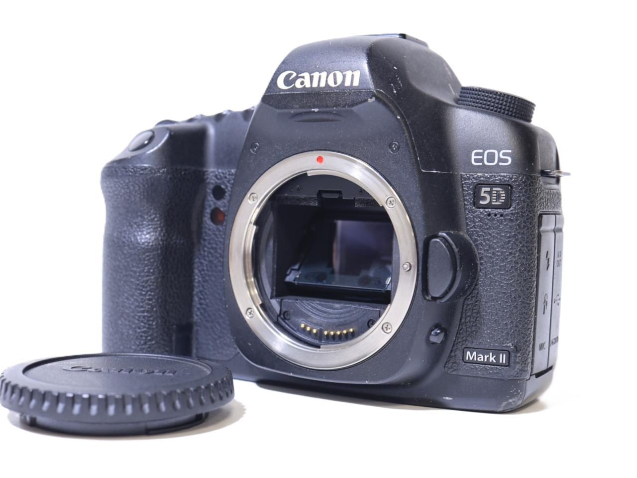 価格.com - CANON EOS Kiss X4 EF-S18-135 IS レンズキット 価格比較