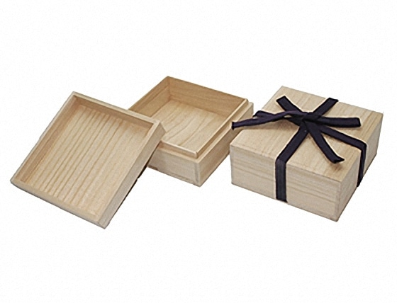 桐箱 紐付印籠 4.5寸鉢 | 陶芸ショップ.コム / 陶芸用品・陶芸材料の専門店