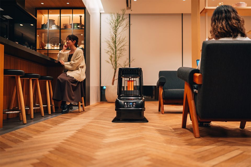 大型石油ストーブ『POWER HEAT』を新発売。 | トヨトミーツ | トヨトミ