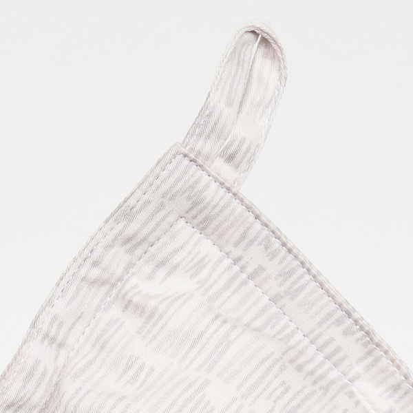 ニージェ 羽毛掛けふとん(ゴア): 羽毛掛けふとん(厚め)｜東洋羽毛公式