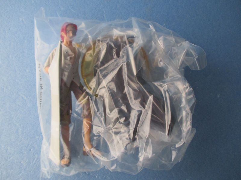 ワンピース[シャンクス フィギュア 超ワンピーススタイリング TREASURE