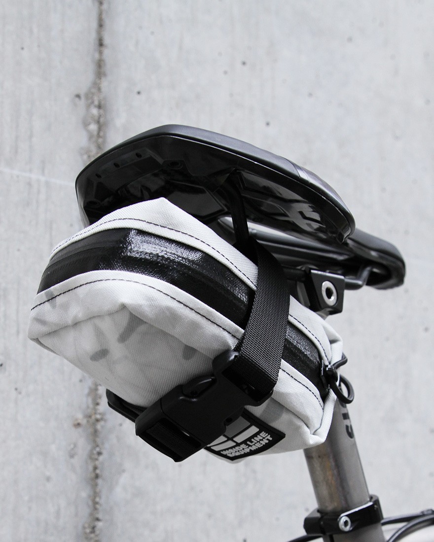 ジップトップスクウェアシートバッグ【All Mountain Seat Bag